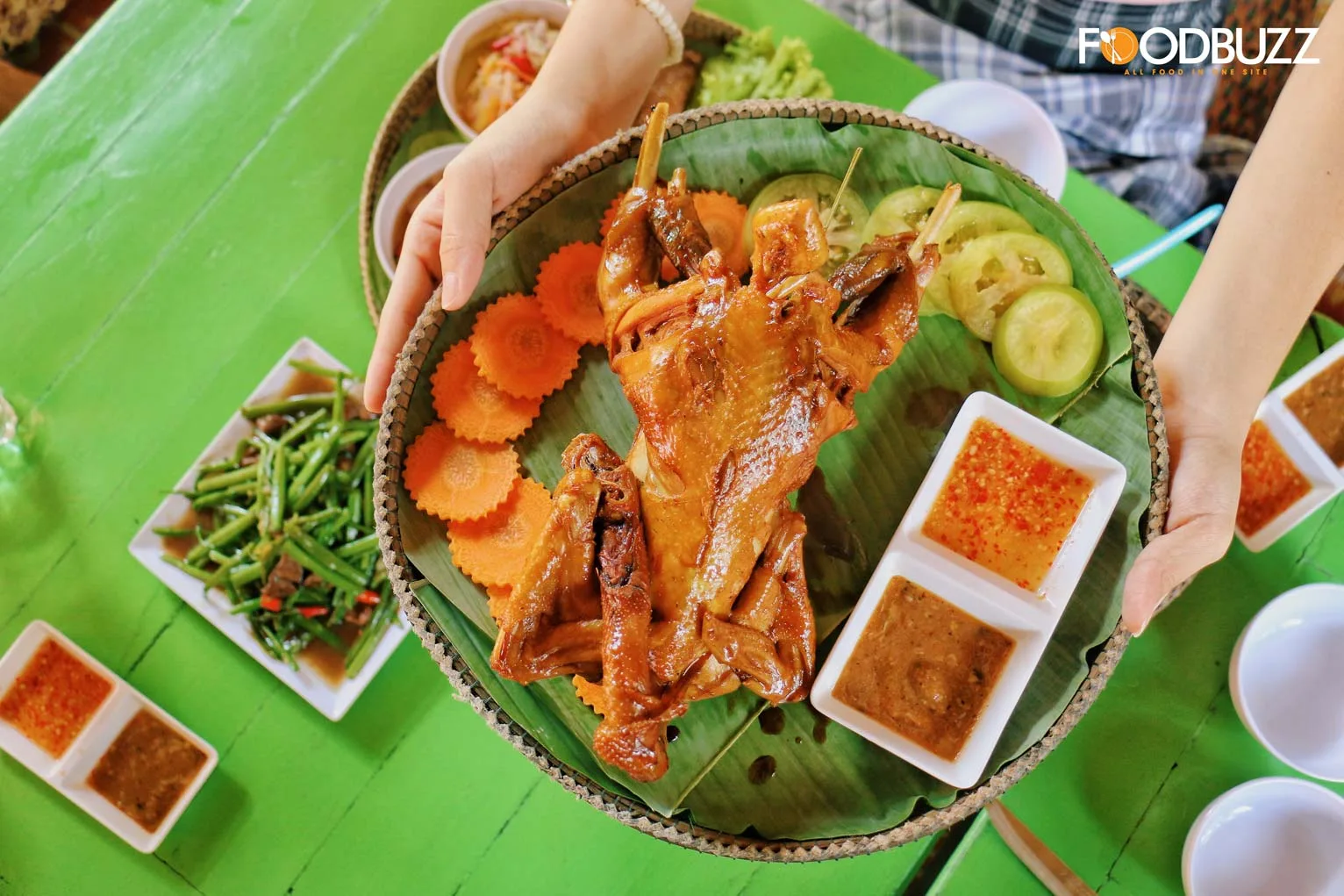 Roasted Lemongrass Chicken (Moan Ang)